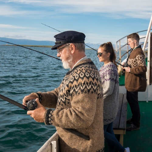 Mar de Reikiavik: Pesca con caña + Barbacoa