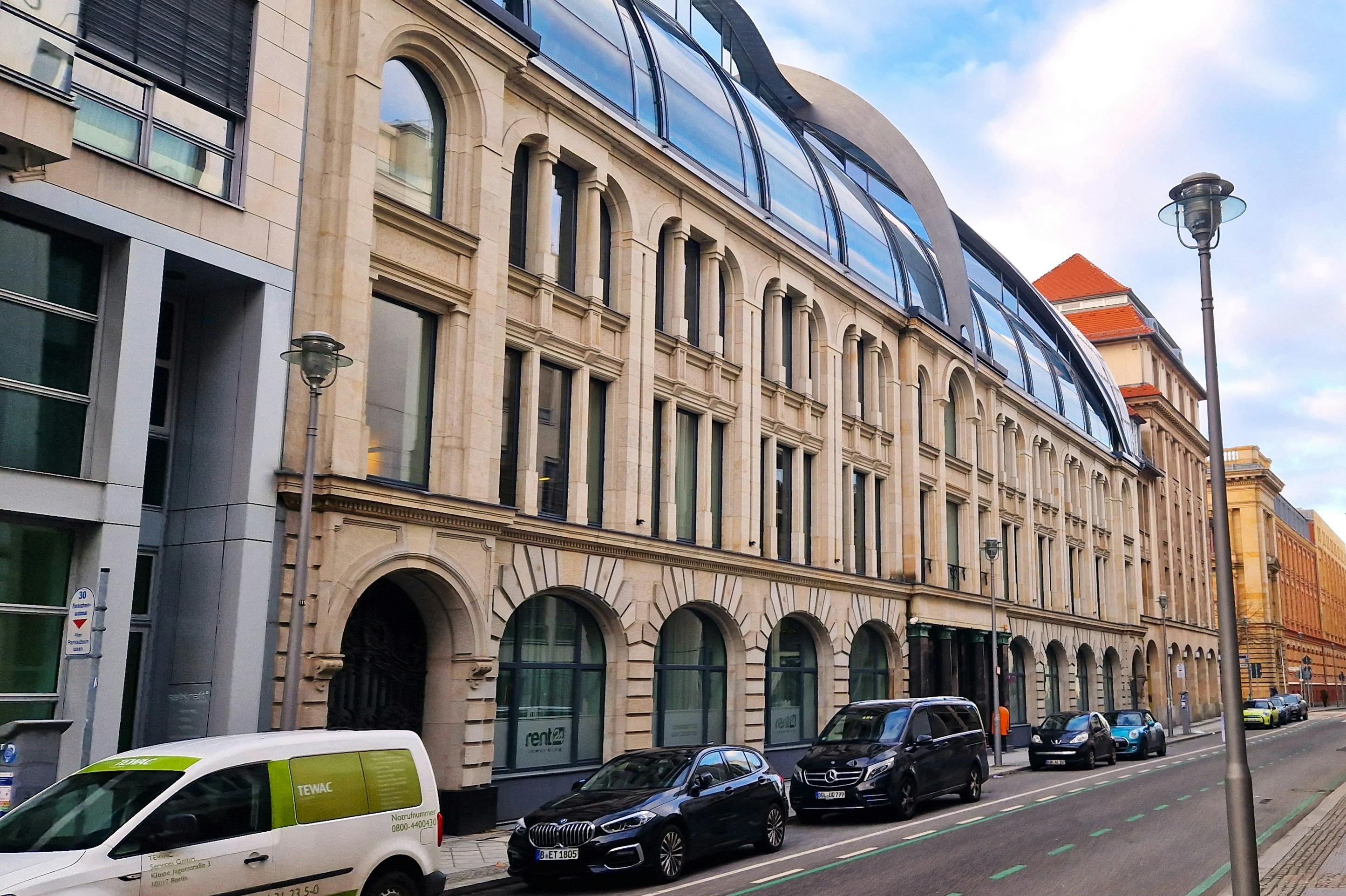 The former fashion house of Valentin Mannheimer, who built up a globally leading women's ready-to-wear clothing.