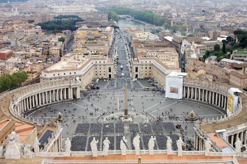 St Peter's Basilica, Dome & Papal Grottoes: Early Morning Guided Tour