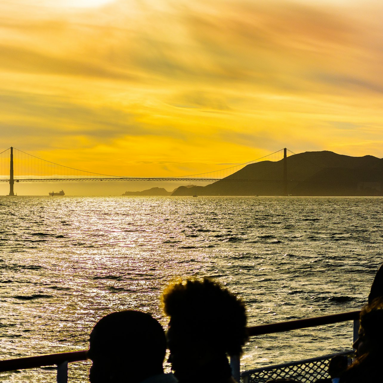 Bahía de San Francisco: Crucero nocturno al atardecer - Alojamientos en San Francisco