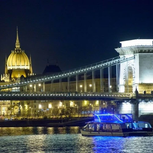 Budapeste: Passeio de barco - Photo 4