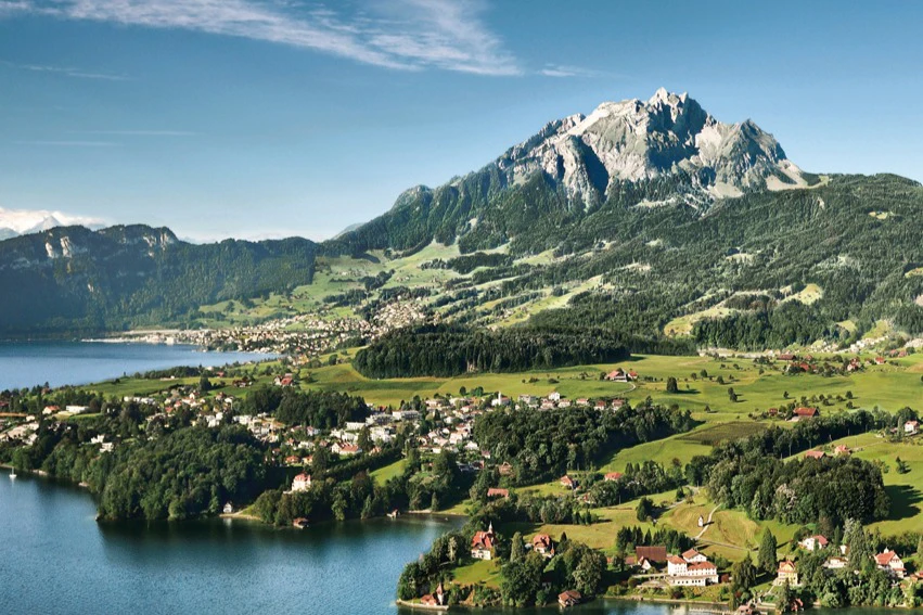 Mount Pilatus with Transport from Zurich
