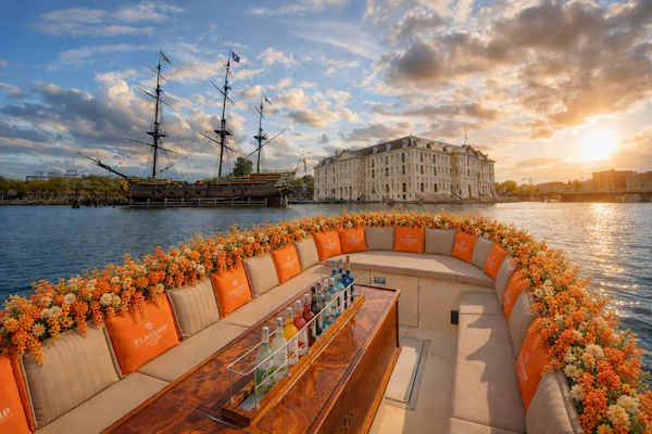 Amsterdam: Booze Cruise