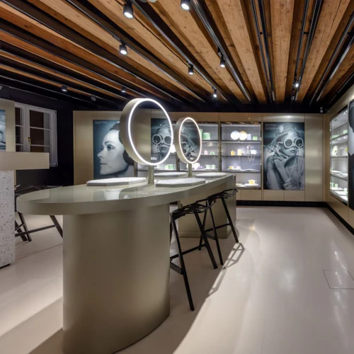 Swarovski Crystal Worlds Store Innsbruck: Guided Tour + Drink - Photo 7