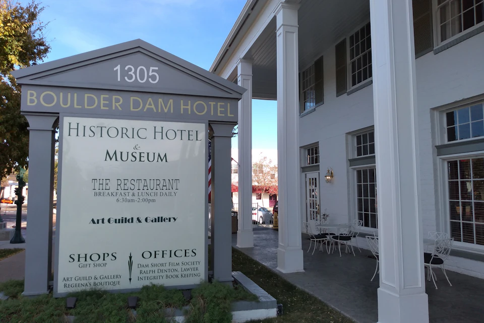 Boulder Dam Hotel