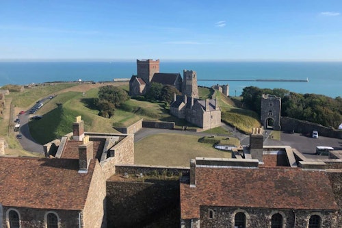 Dover Castle & Canterbury Cathedral: Tour from London