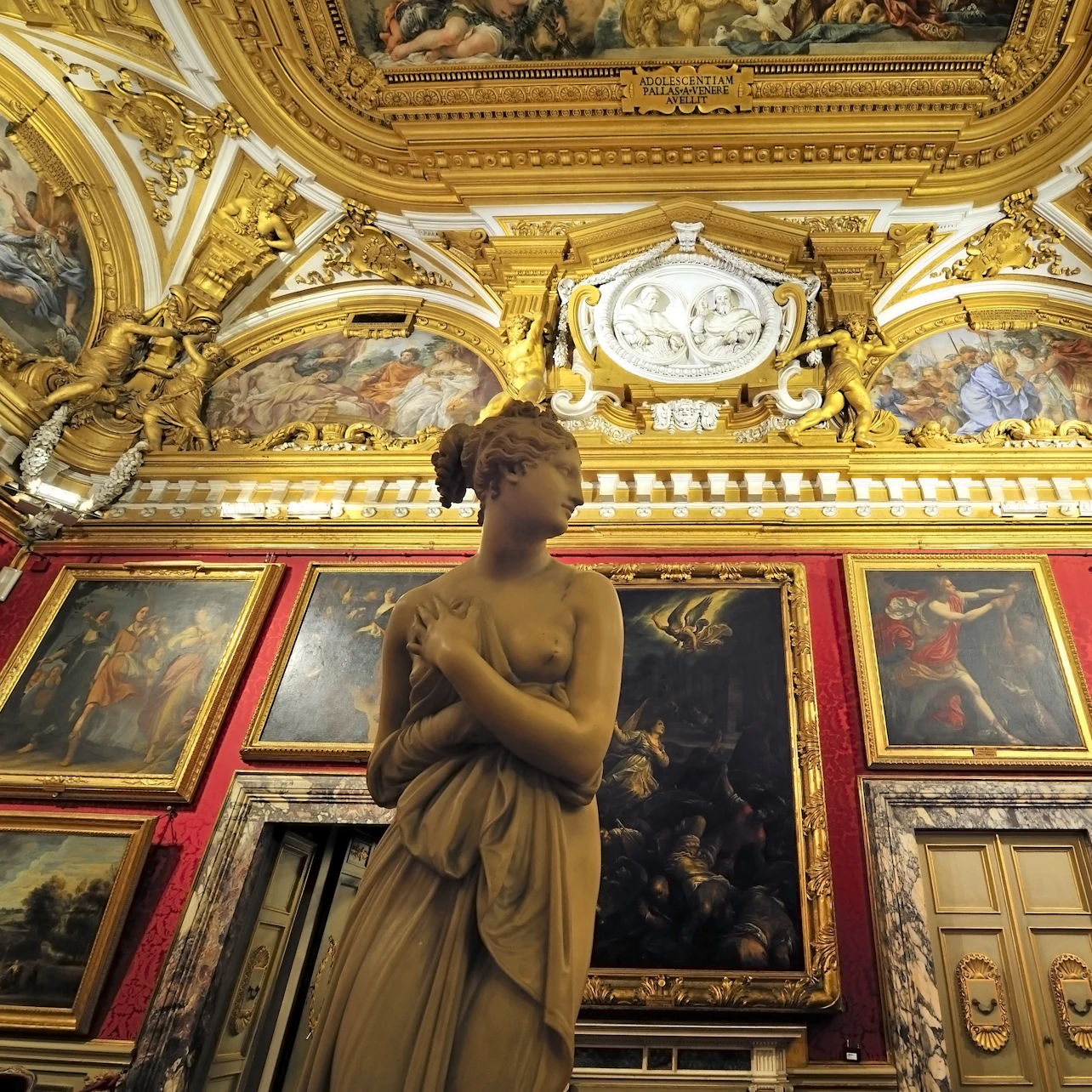 Palazzo Pitti & Palatine Gallery: Reserved Entrance + Audio Guide in Florence β Tiqets