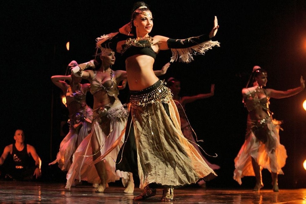 Cappadocia: Turkish Night Show + Dinner + Unlimited Drinks