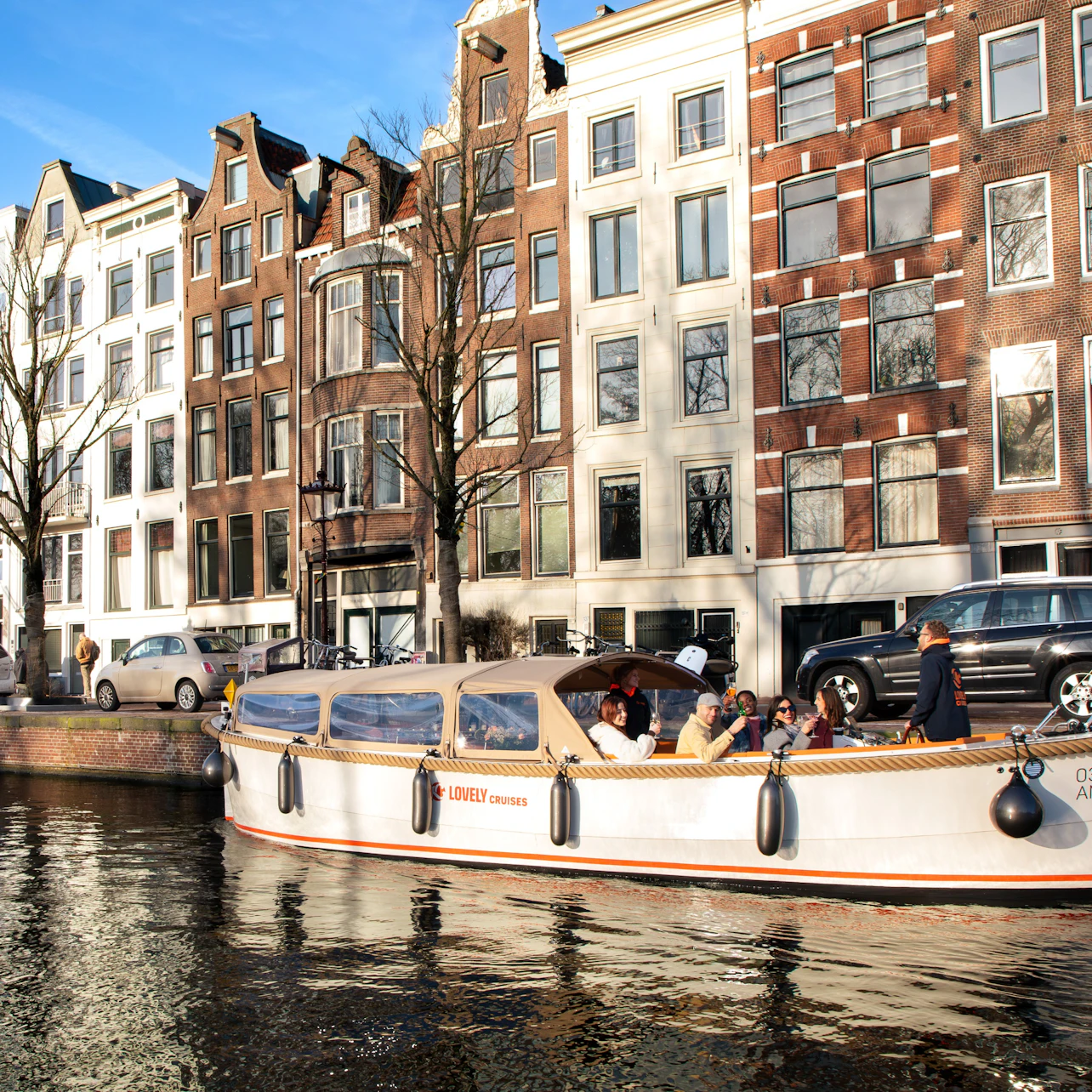 Amsterdam: Open Boat Canal Cruise from Central Station