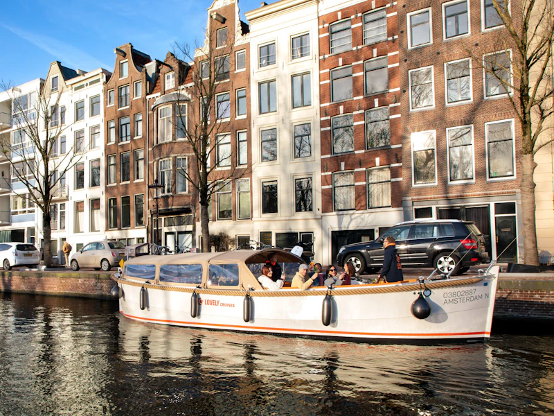 Amsterdam: Luxury Open Boat Cruise from Central Station