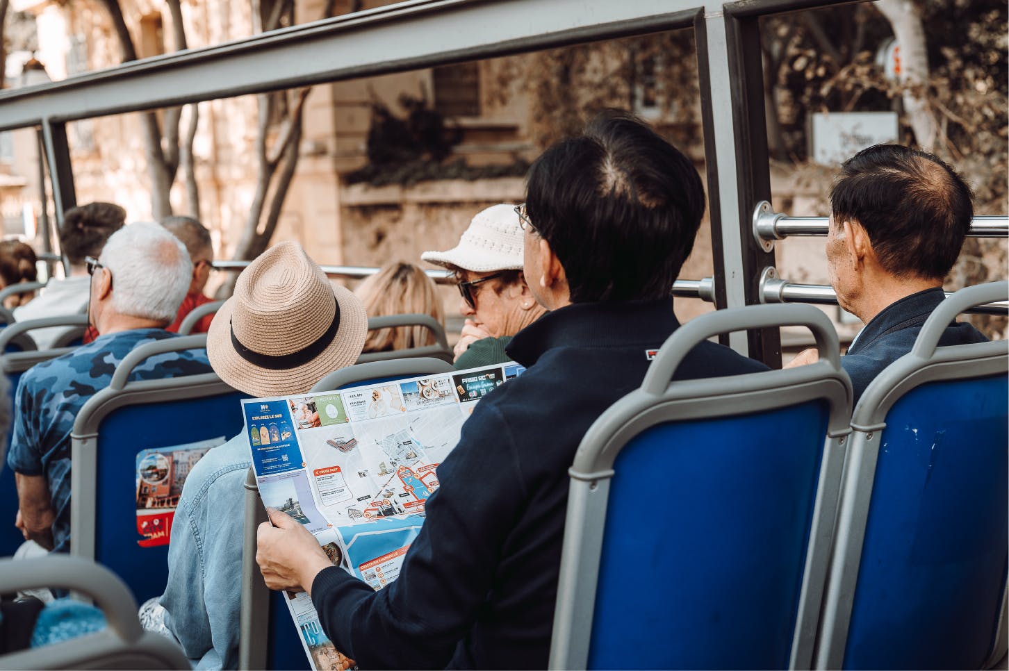 Colorbüs Marseille: Tour in autobus Hop-on Hop-off per 1 o 2 giorni — 2