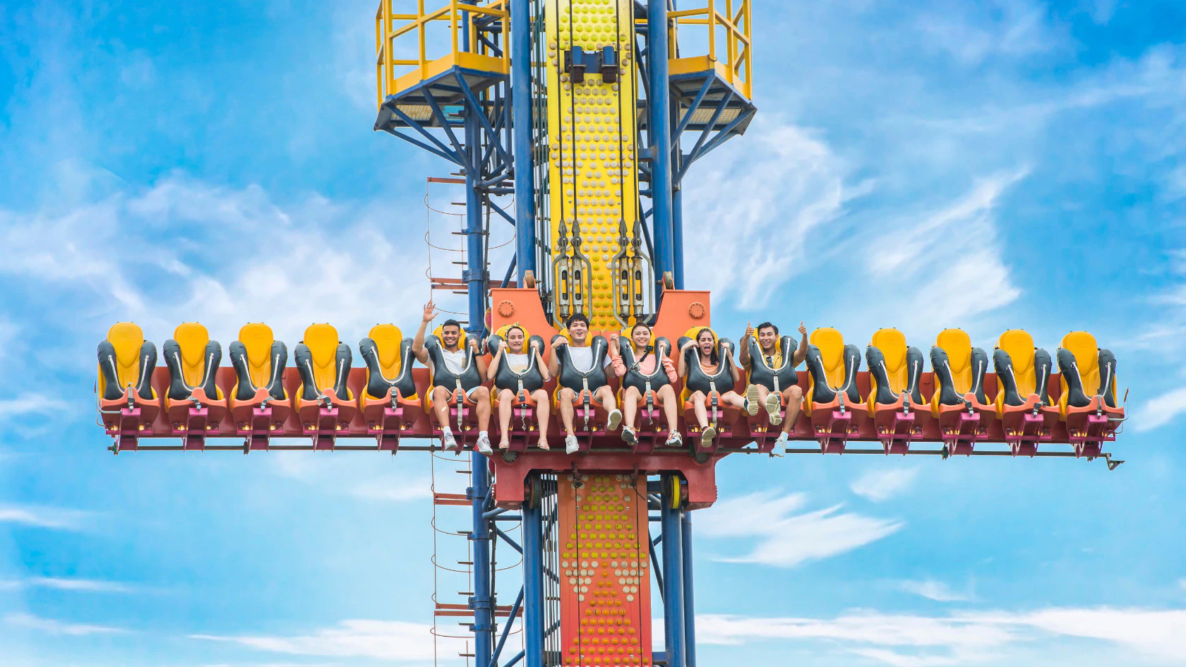 VinWonders Nha Trang: 2-Day Unlimited Admission + Round-Trip Cable Car Ride