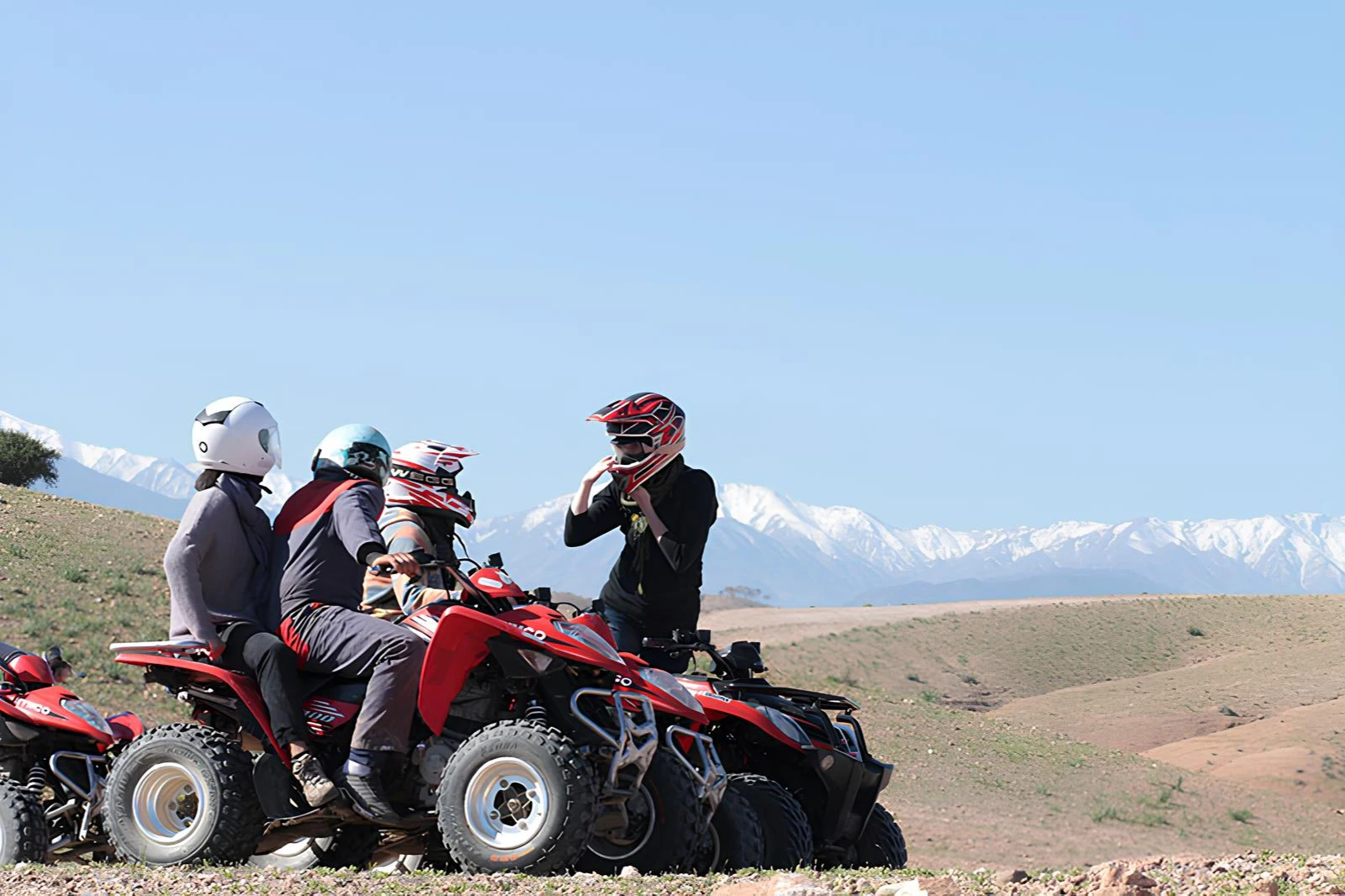 Agafay Desert & Lake: Half-Day Guided Quad Adventure + Transport