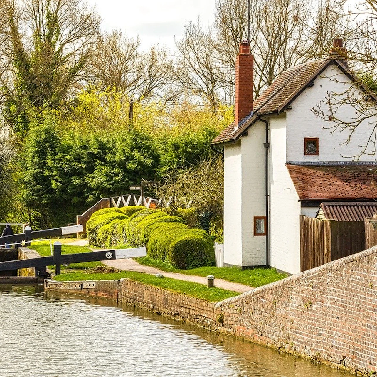 Visitas autoguiadas a pie en Warwickshire