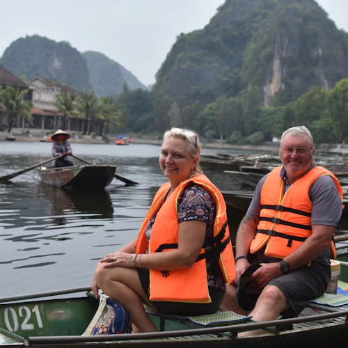 Ninh Binh, Hoa Lu, Tam Coc & Mua Cave: Guided Tour from Hanoi + Lunch - Photo 4