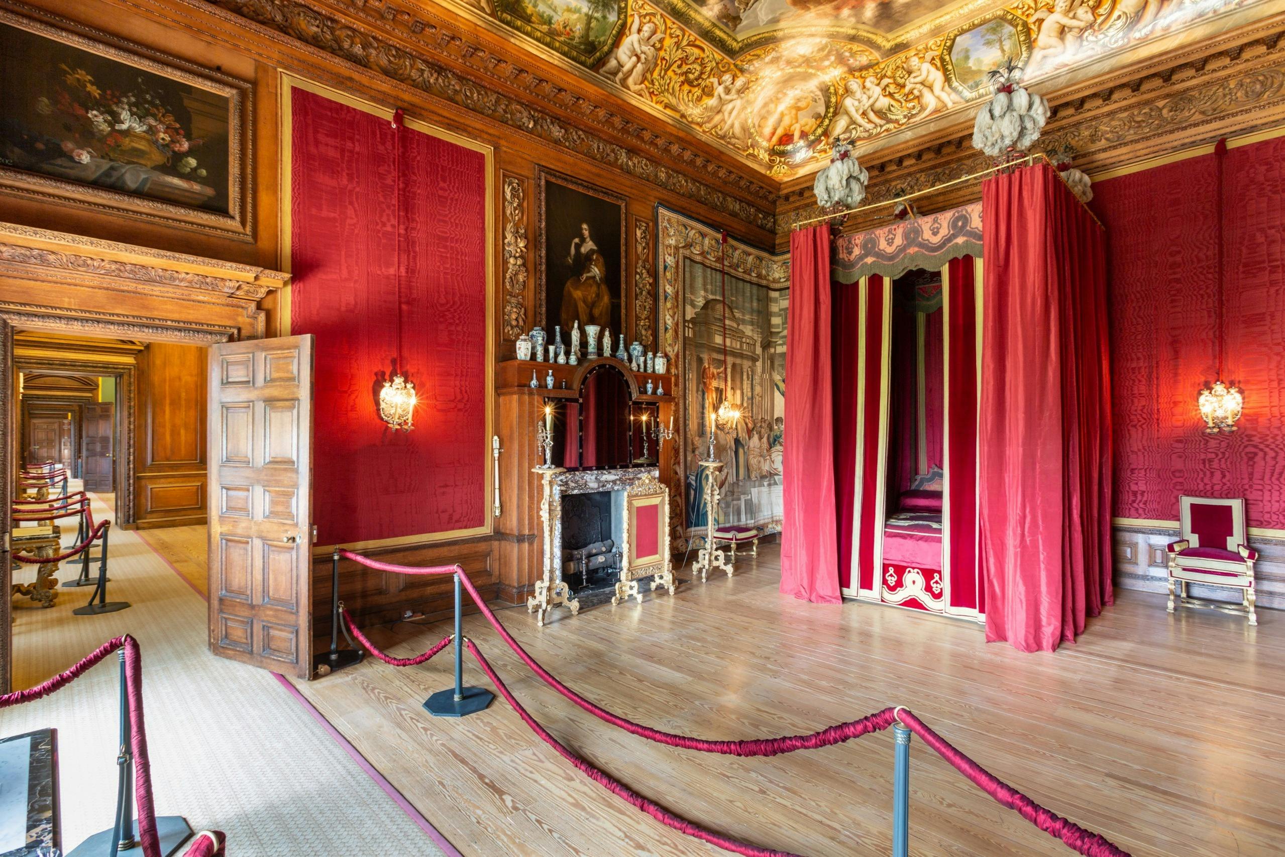 Hampton Court Palace, Gardens & Maze: Entry Ticket + Audio Guide 5
