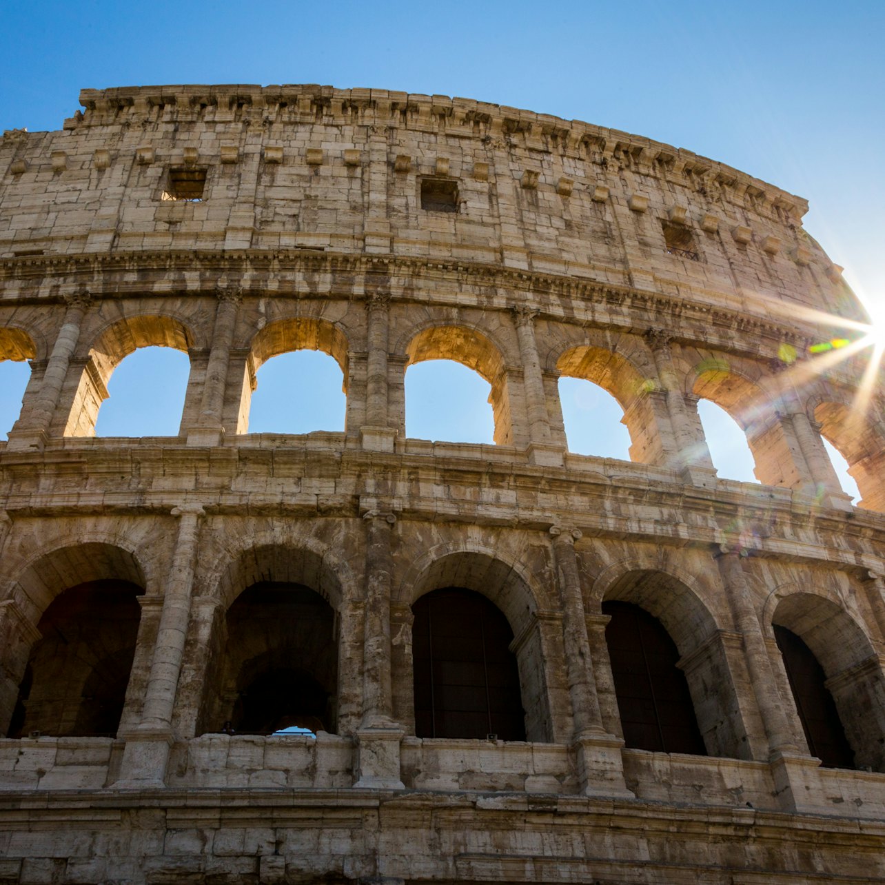 Coliseu, Museus do Vaticano e Capela Sistina: tour de um dia - Acomodações em Roma