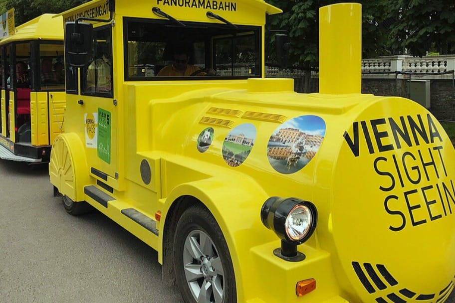 (c)ウィーン観光ツアー