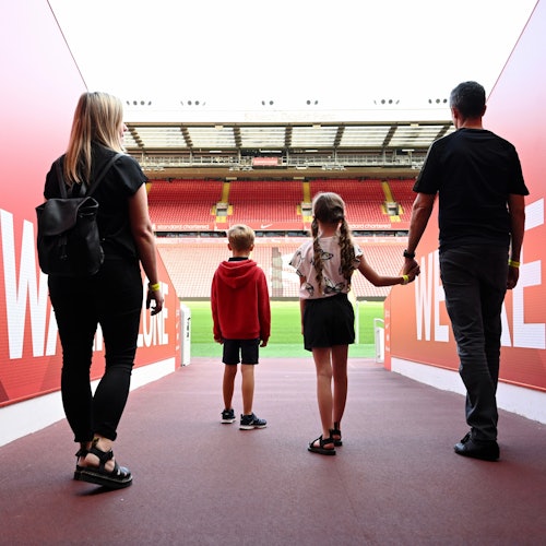Liverpool FC: Tour del Estadio Anfield + Audioguía Liverpool FC: Tour del Estadio Anfield + Audioguía