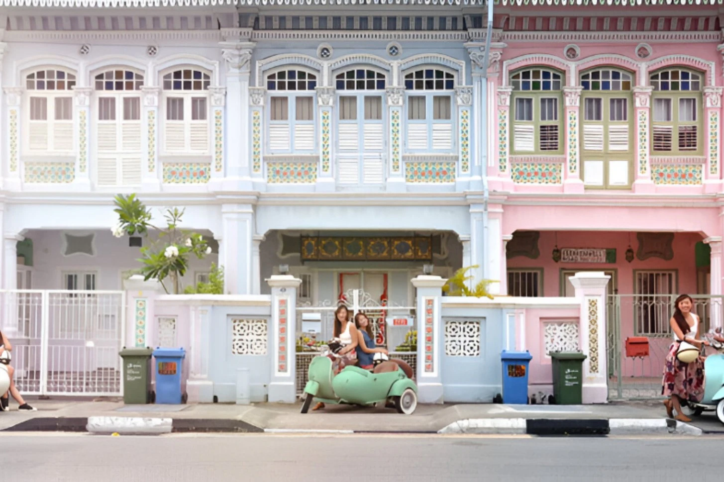 Joo Chiat & Katong Vespa Tour in Singapore