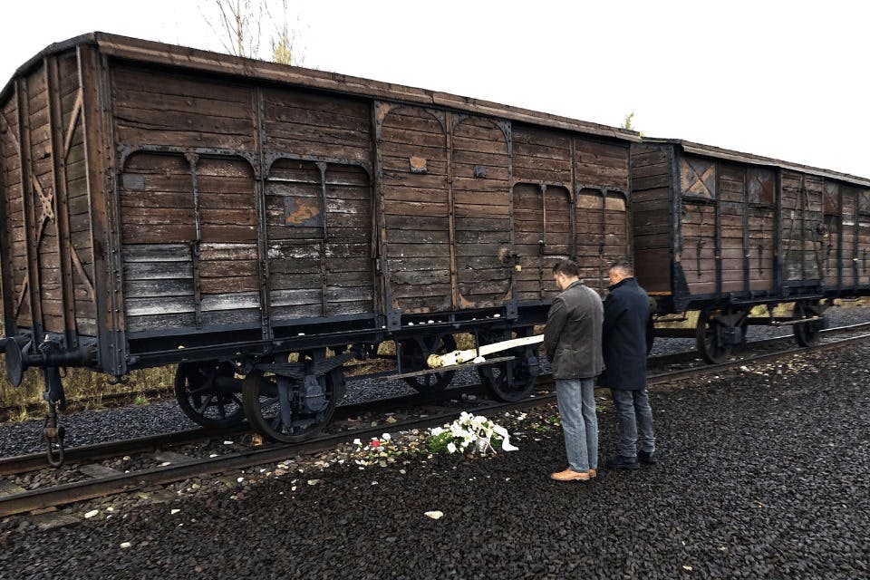 Auschwitz-Birkenau: Exterior Sites Guided Tour + Transport in Krakow – Tiqets