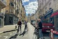 Passeio de bicicleta por Paris com amigos