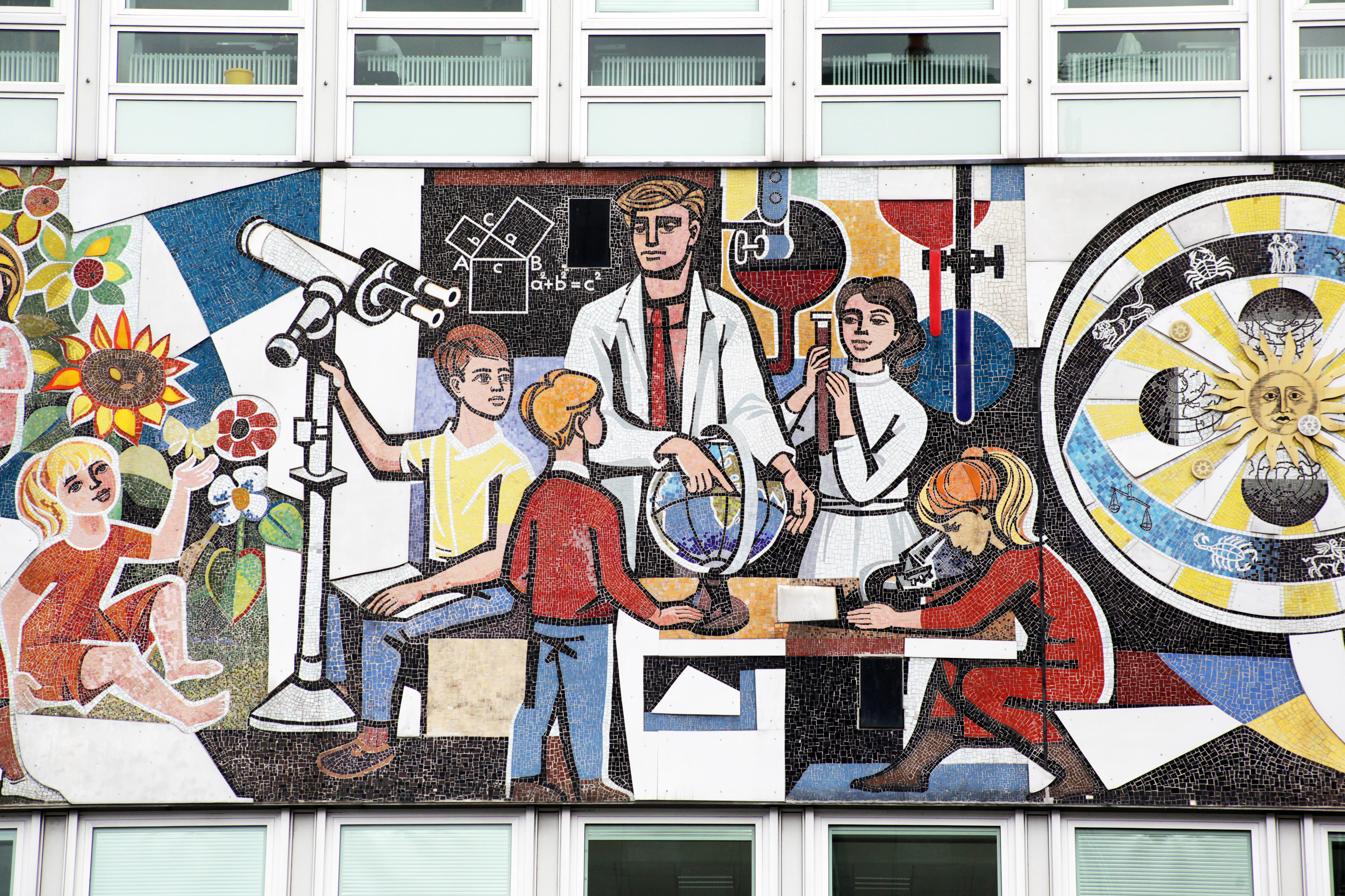 Berlin: The Wall & The GDR Guided Tour