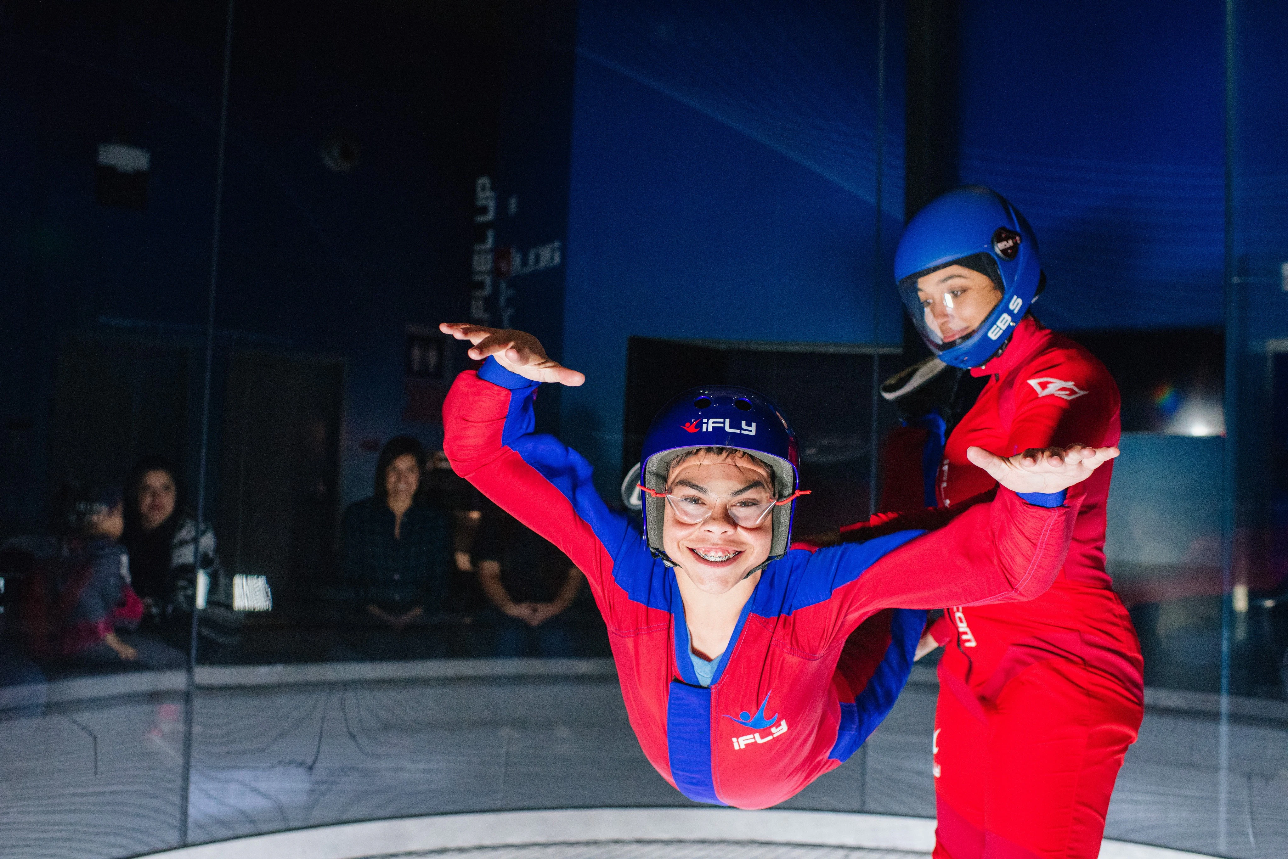 iFly Montgomery: experiência de paraquedismo em ambiente fechado