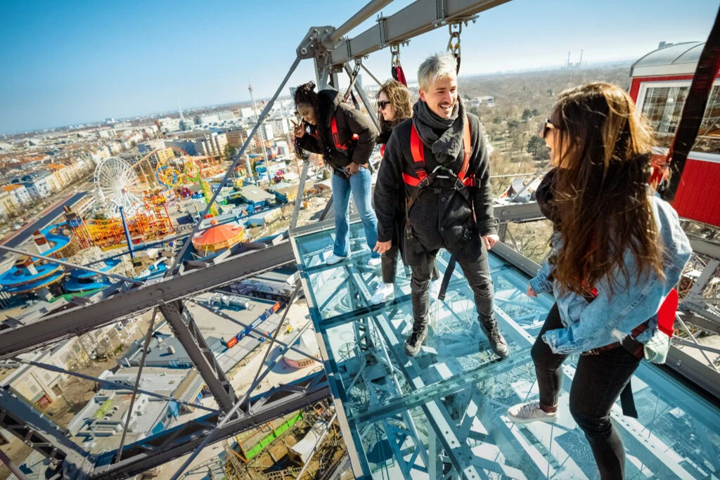 Vienna's Giant Ferris Wheel: Platform 9 Ticket