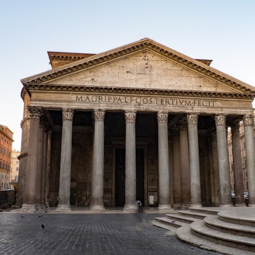pantheon fuori