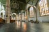 Bij binnenkomst heb je spectaculair zicht door de langste kerk van Nederland