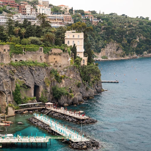 Vista della costa sorrentina