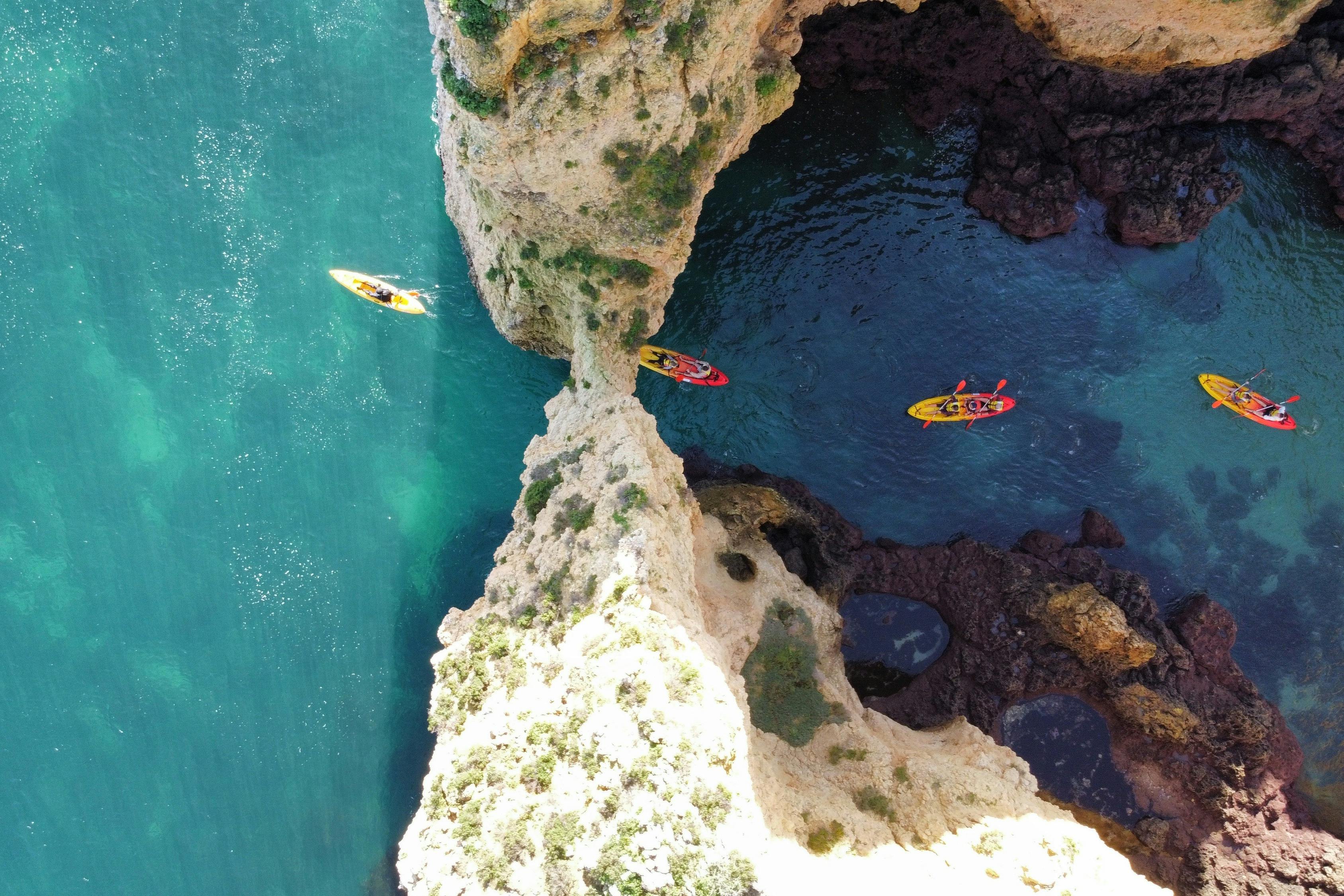 Kajaktochten in Lagos, Portugal