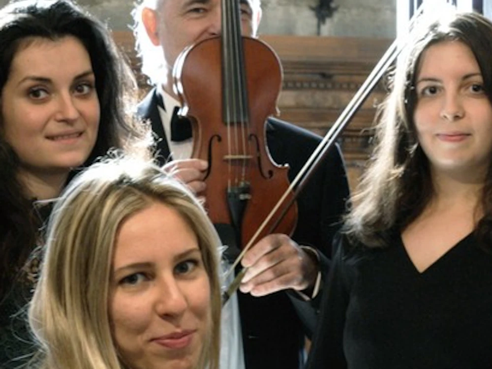 Markusplatz: Collegium Ducale Opernkonzert — Concerts in Venice