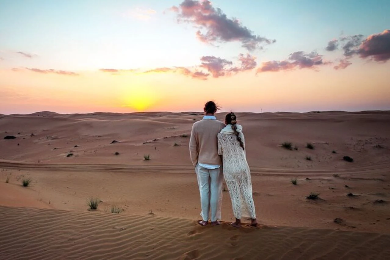 Dubai: Fort Lisaili with Camel Ride, BBQ Dinner, Live Shows & Hotel Transfer