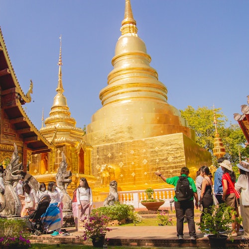 Chiang Mai Old City & Temples Guided Walking Tour – 2 Hours