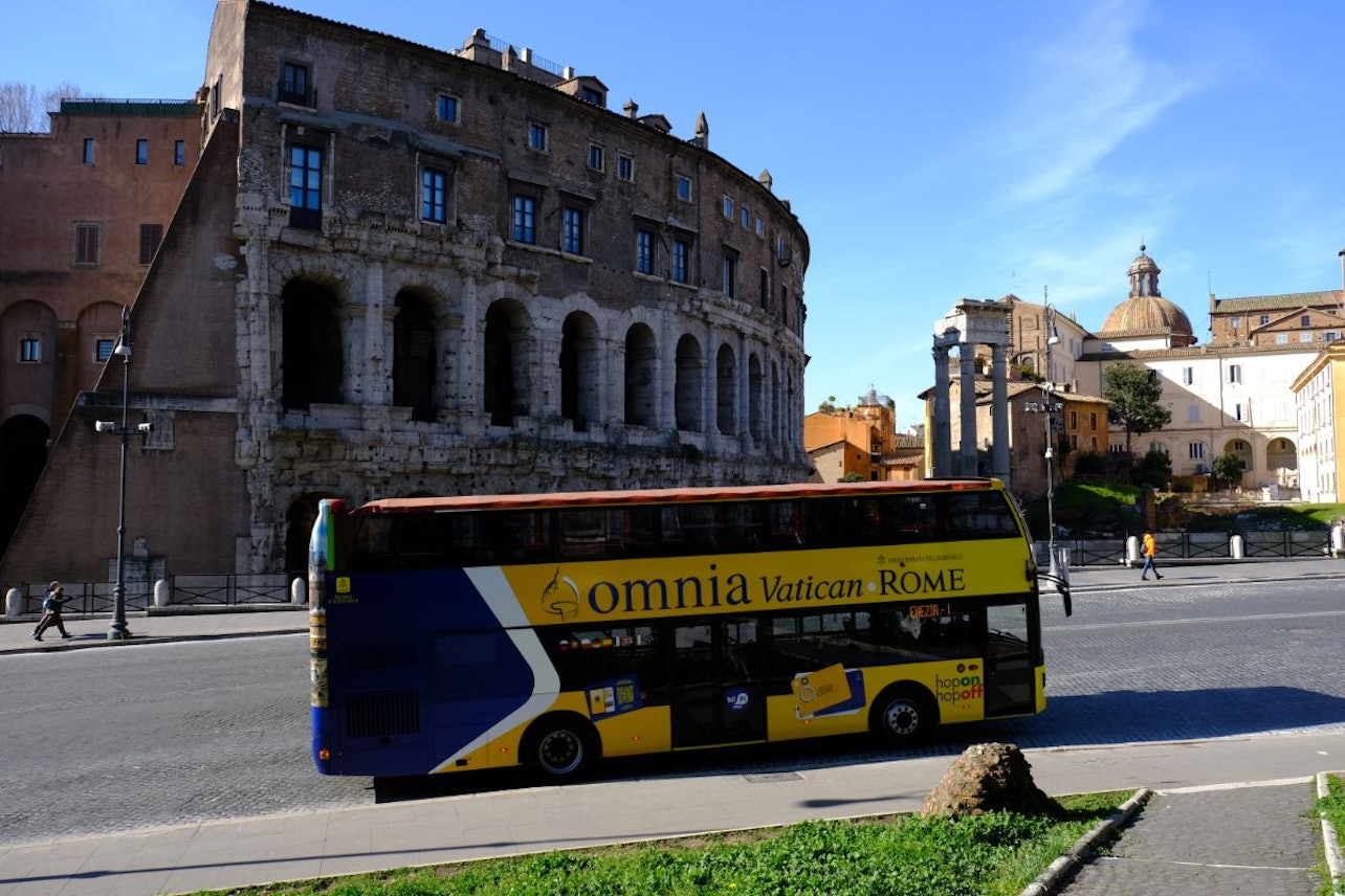 Vaticano y Roma: Tour en bus turístico - Alojamientos en Roma