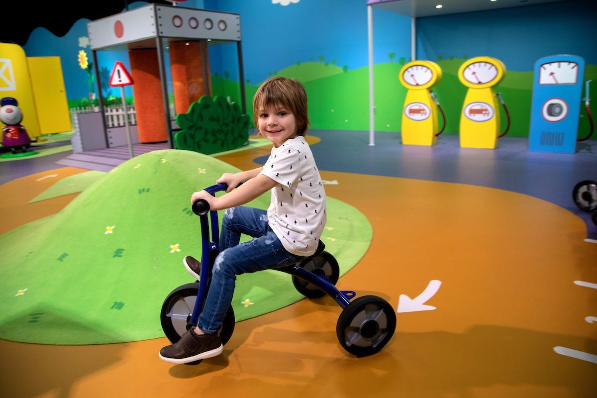 SEA LIFE Michigan & Peppa Pig World of Play: Entry Ticket 4