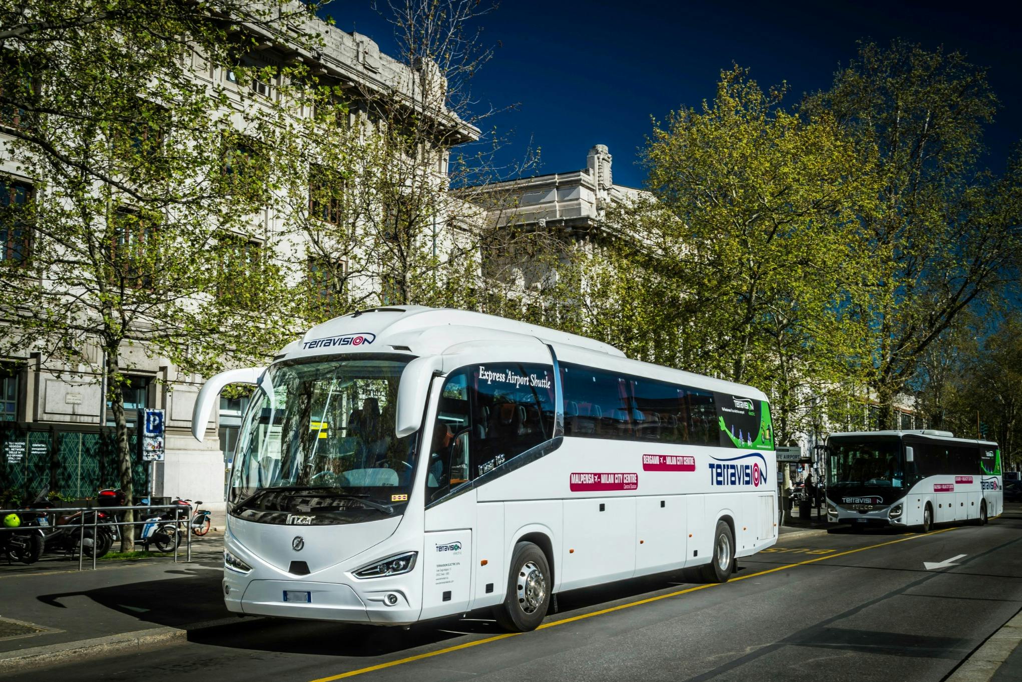 Navetta per l'aeroporto di Bergamo Orio al Serio dal centro di Milano — 2