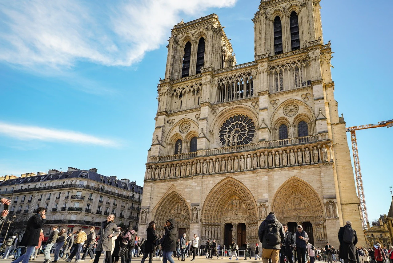 Cathédrale Notre-Dame de Paris & Sainte-Chapelle : Visite guidée semi-privée