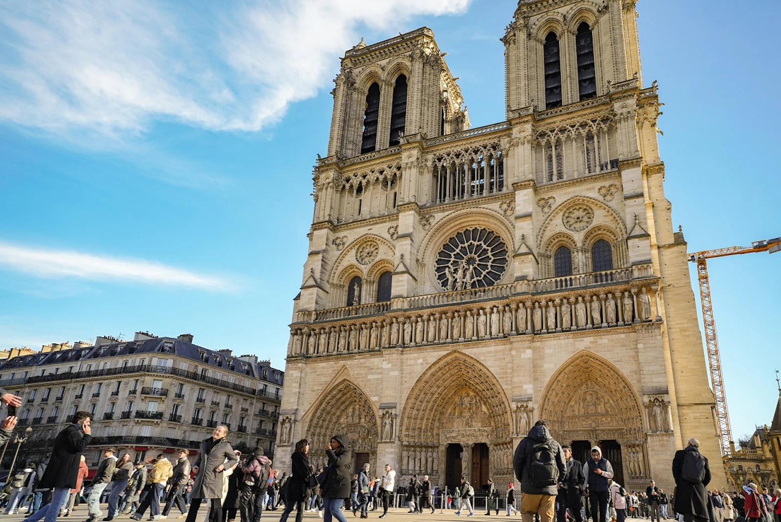 Notre-Dame Cathedral of Paris & Sainte-Chapelle: Semi-Private Guided Tour