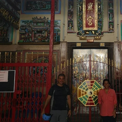Bangkok: Sunset Guided Bike Tour + Dinner - Photo 7