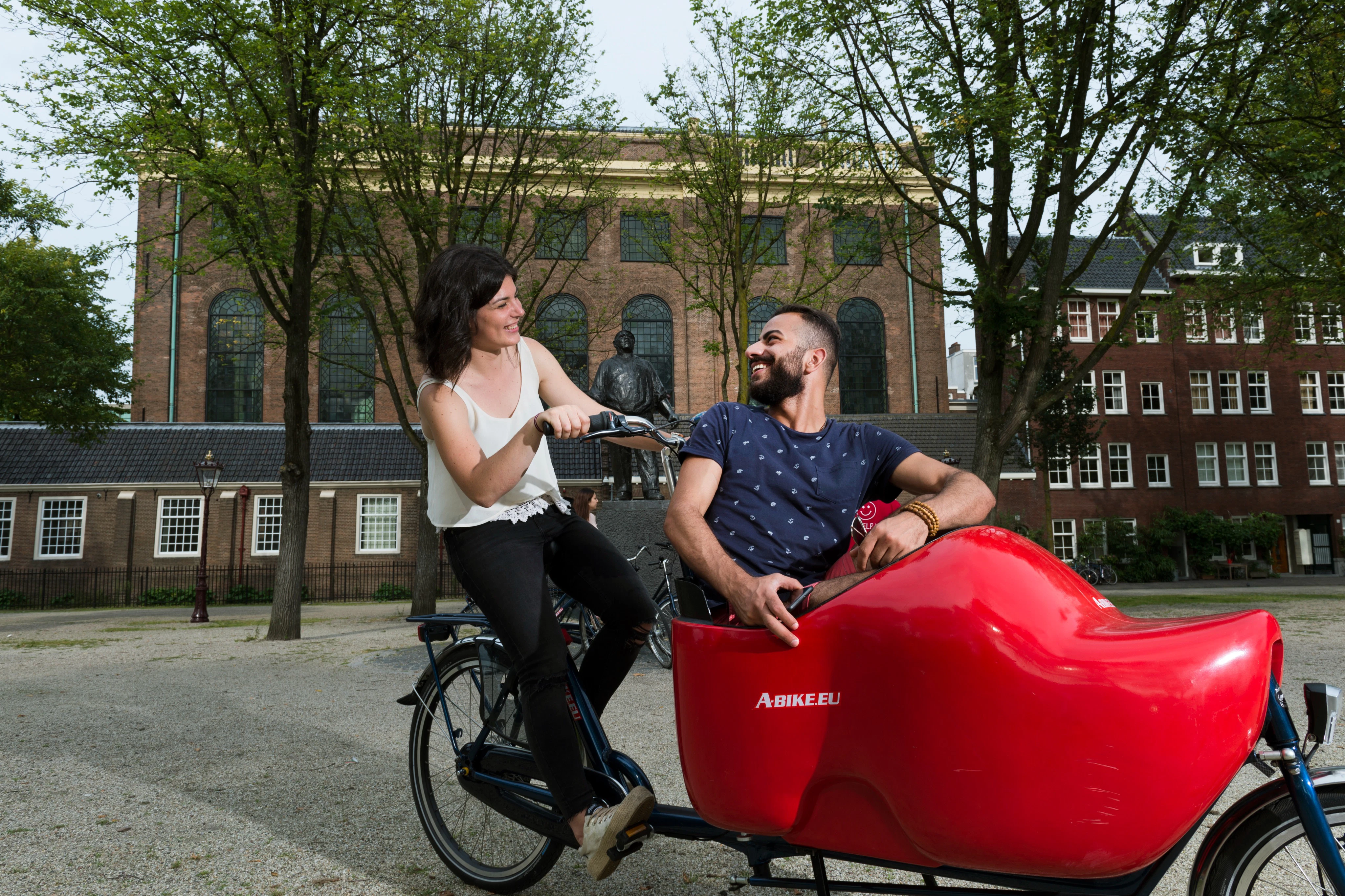 Amsterdam: Guided Bike Tour