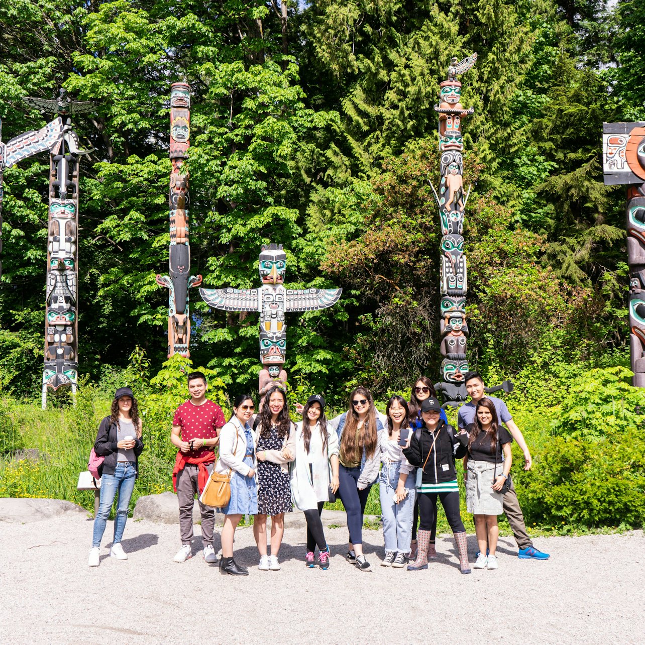 Tour guidato di Vancouver in autobus con tour a piedi dello Stanley Park - Alloggi in Vancouver