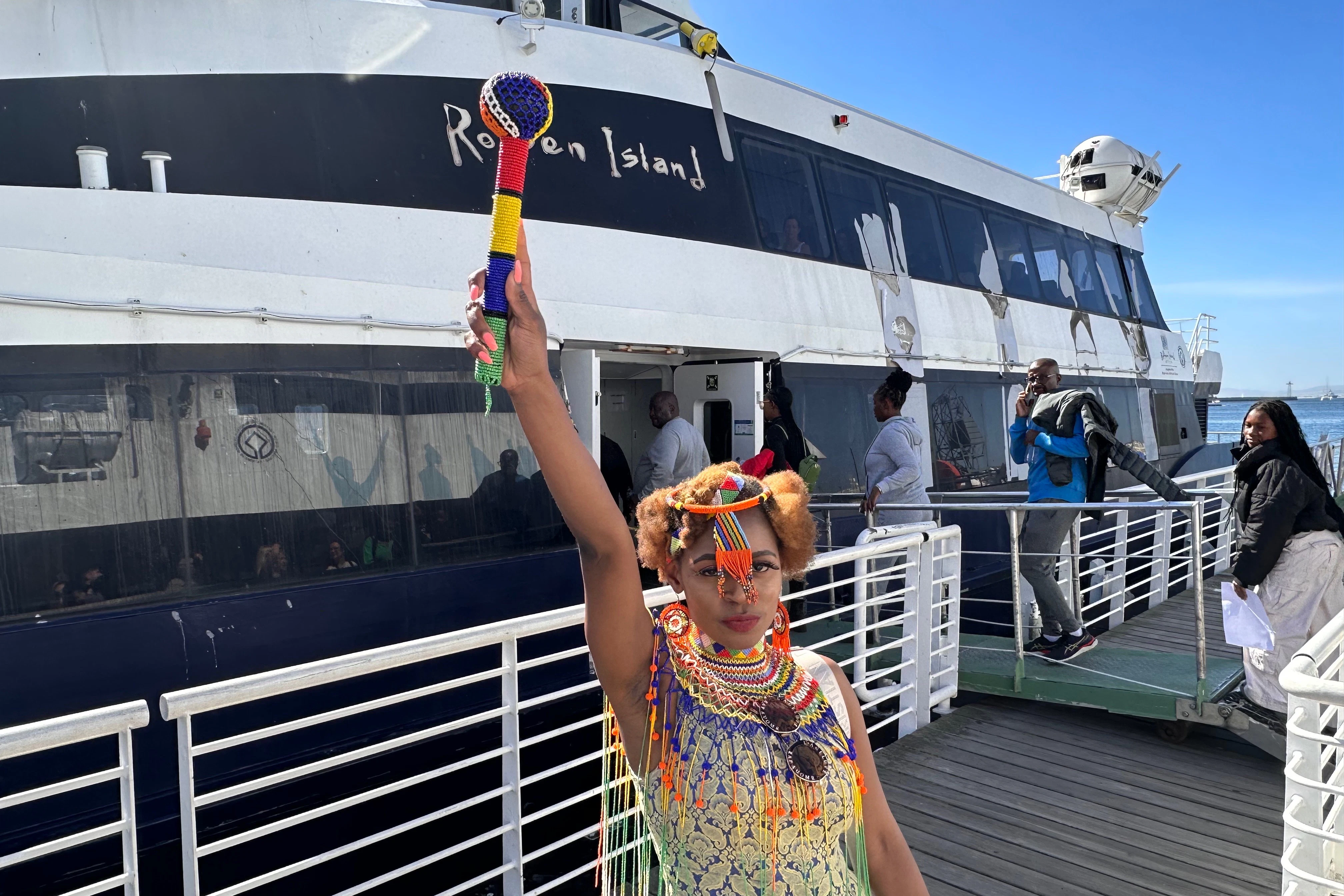 Robben Island, Table Mountain & Cape Town City: Full-Day Private Guided Tour