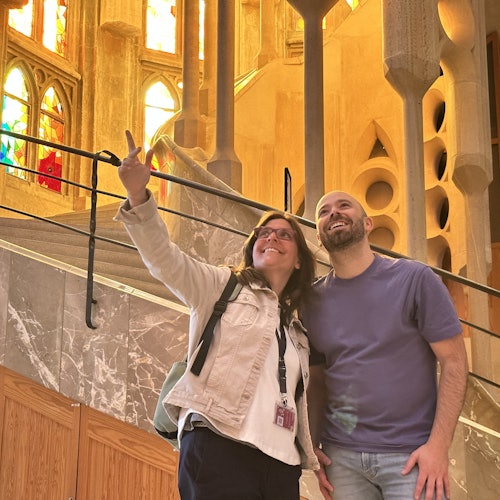 Go With A Local: Skip-The-Line Sagrada Família Tour in English