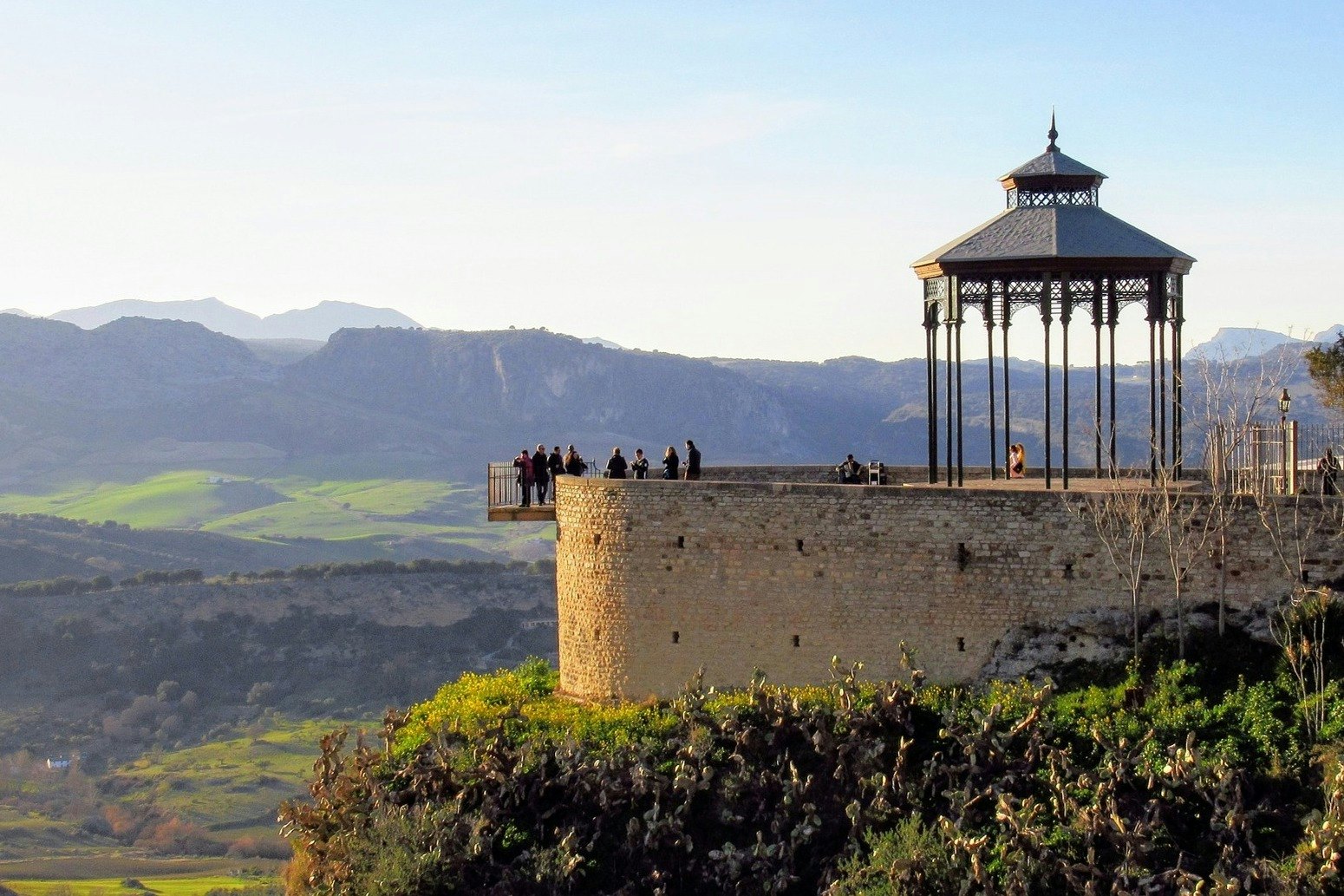 Ronda & Setenil de las Bodegas from Málaga: Guided Group Tour