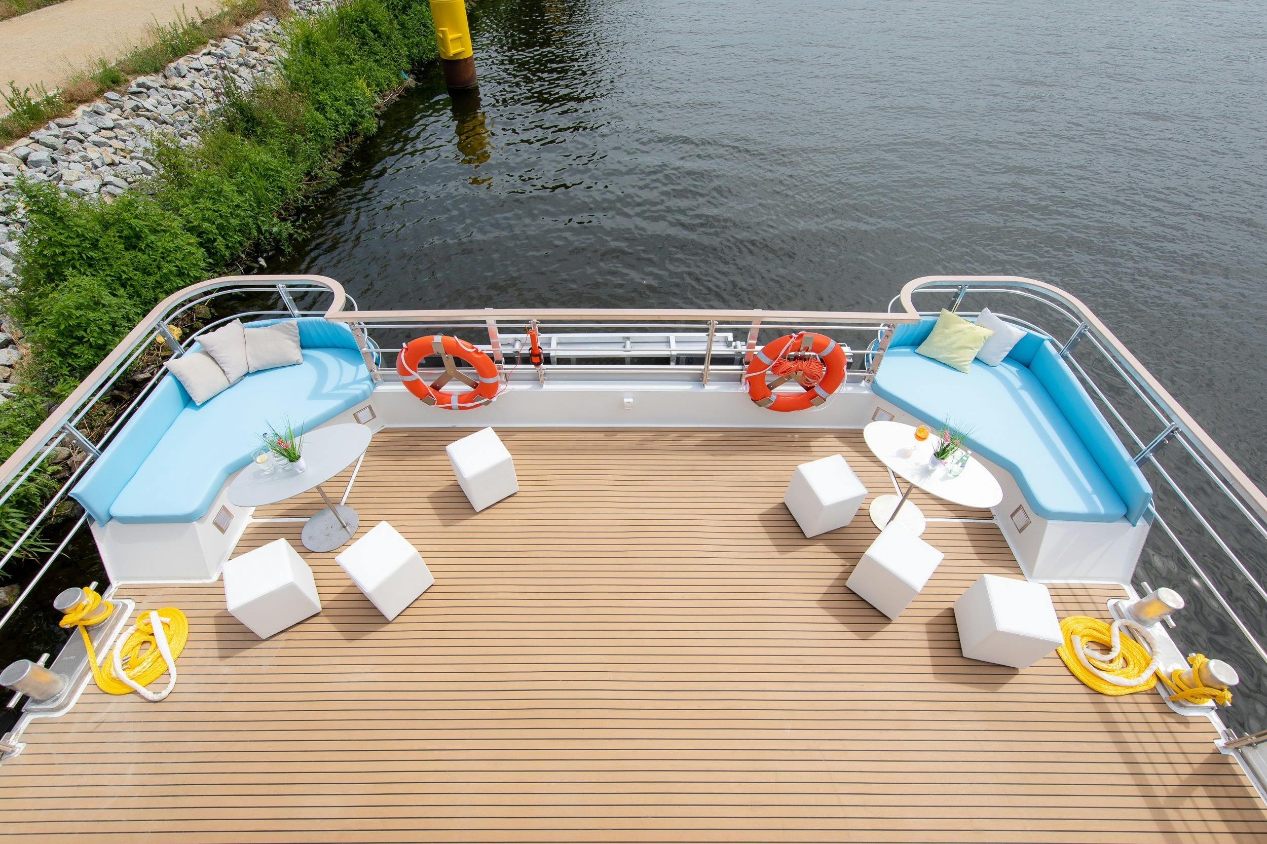 Schiffstour στο Βερολίνο im Solar-Catamaran