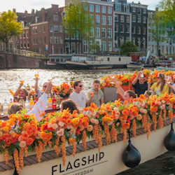 Amsterdam: Flagship Canal Cruise from Anne Frank House 2