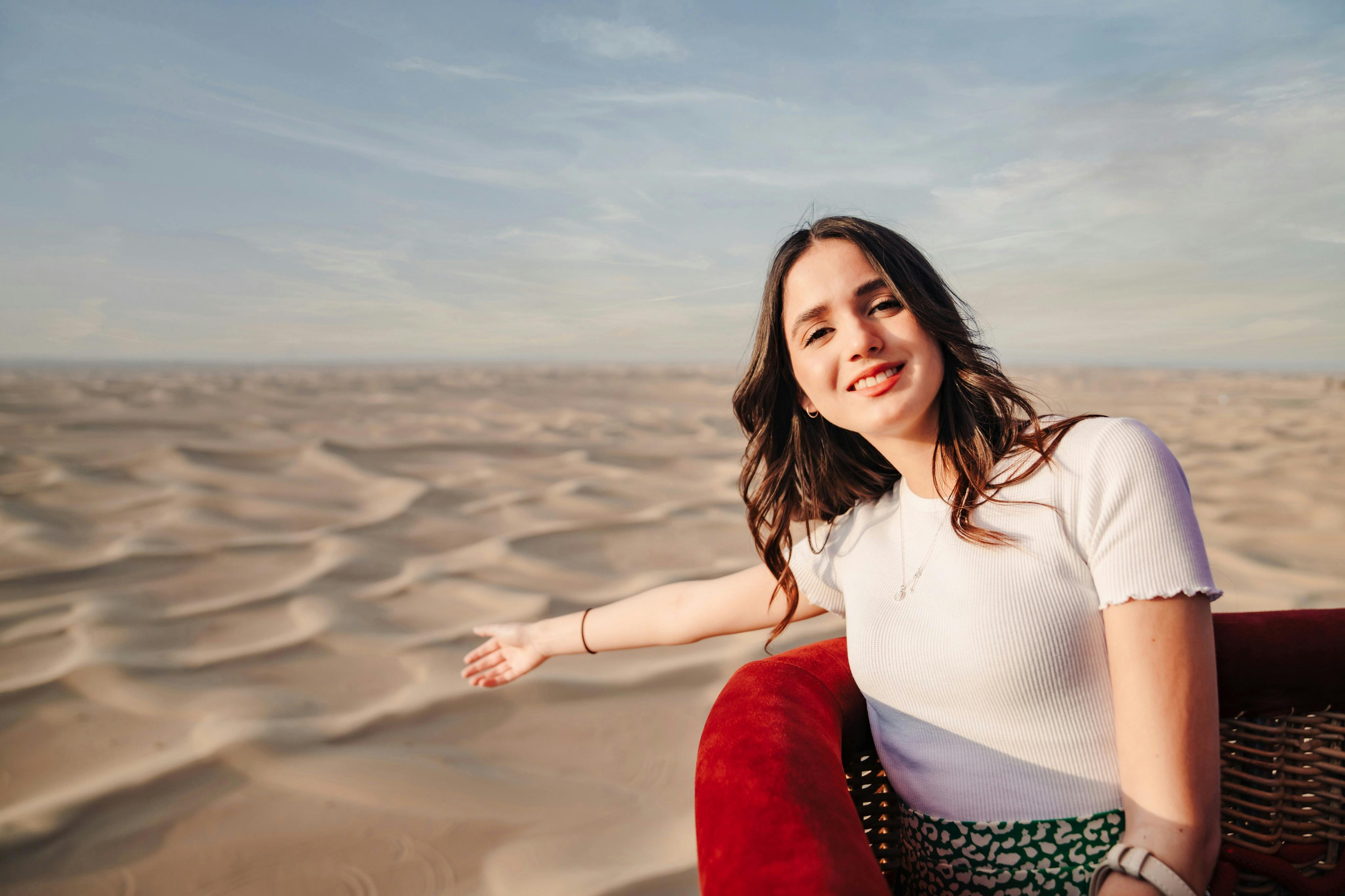 Dubai Sunrise Hot Air Balloon Flight with Transfers